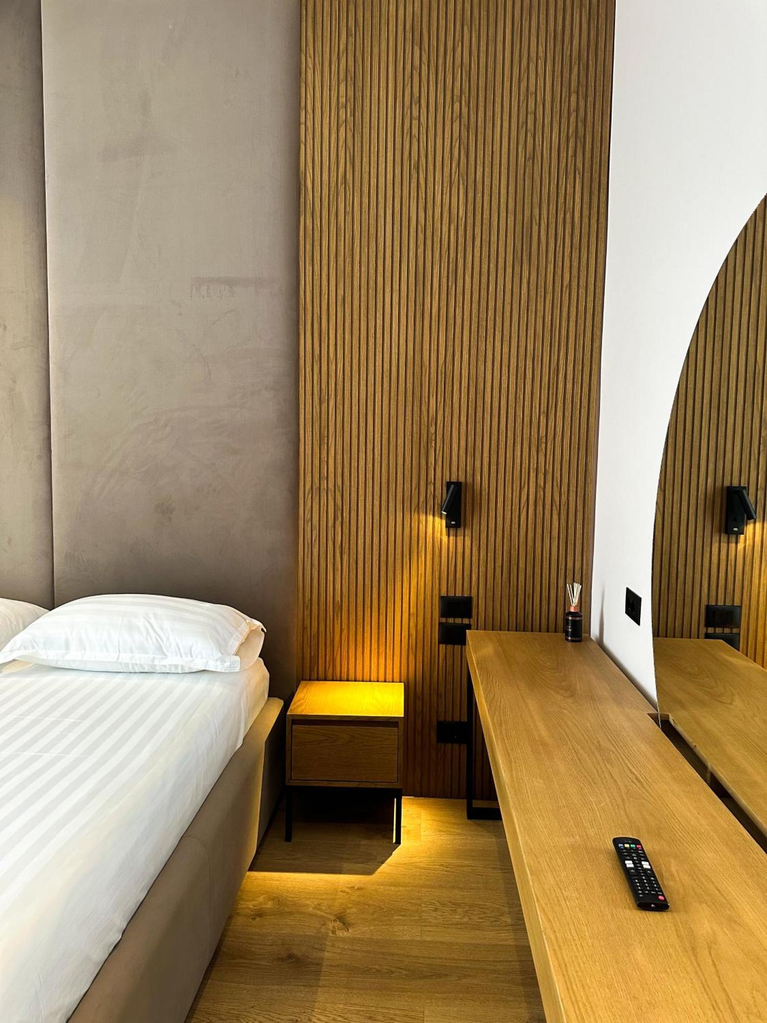 Hotel Oniro By Iliria Palace (adults Only) *